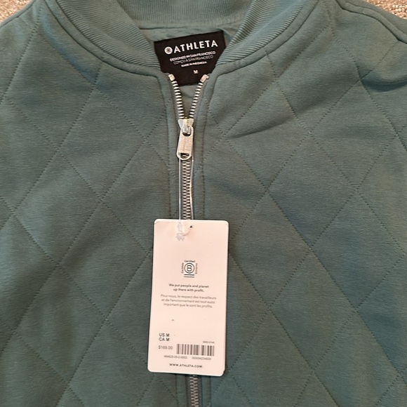 NWT Athleta Retroplush Bomber Jacket Size: Medium - Picture 2 of 5
